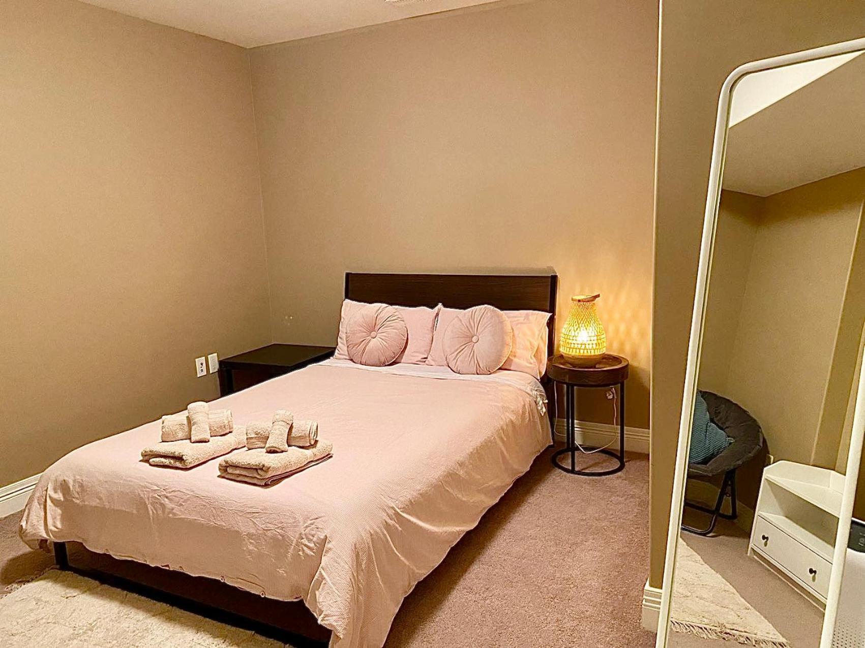 Cozy And Stylish Entire Suite In Χάλιφαξ Εξωτερικό φωτογραφία